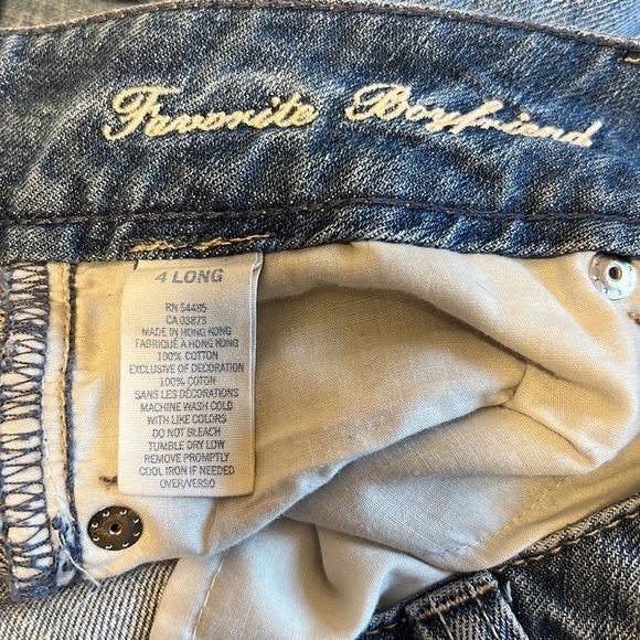 American Eagle Favorite Boyfriend Distressed Medium Blue  Wash Jeans Size 4 long - Picture 11 of 12
